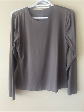 frank and oak top